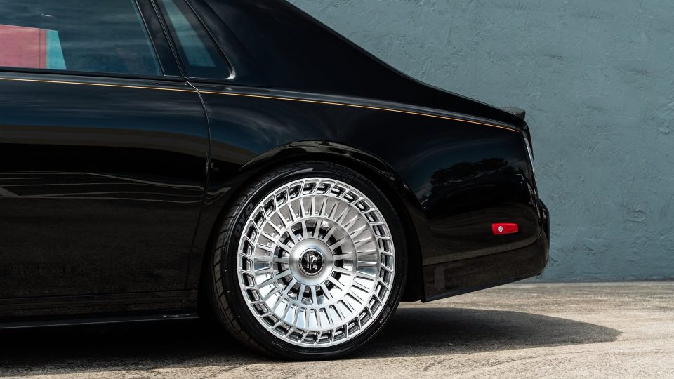 Rolls-Royce Phantom EWB with Mansory Widebody Kit