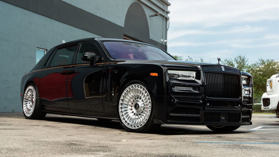 Rolls-Royce Phantom EWB with Mansory Widebody Kit