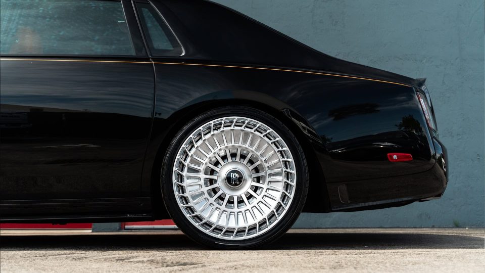 Rolls-Royce Phantom EWB with Mansory Widebody Kit