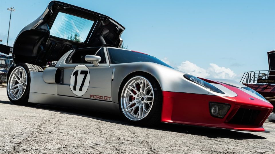 Widebody Ford GT – RETROSeries Concave RS2.3