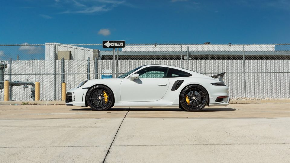 ANRKY AN33 Satin black center | Porsche 992 Turbo S