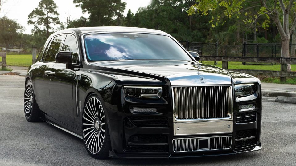 Rolls-Royce Phantom EWB with Mansory Body Kit