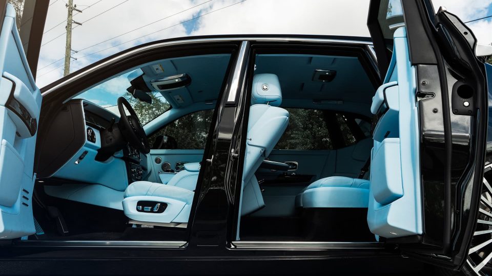 Rolls-Royce Phantom EWB with Mansory Body Kit