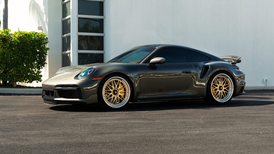 Porsche 992 Turbo S | Aventurine Green | on HRE 540 FMR | Frozen Brushed Gold