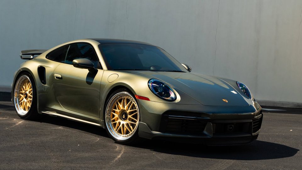 Porsche 992 Turbo S | Aventurine Green | on HRE 540 FMR | Frozen Brushed Gold