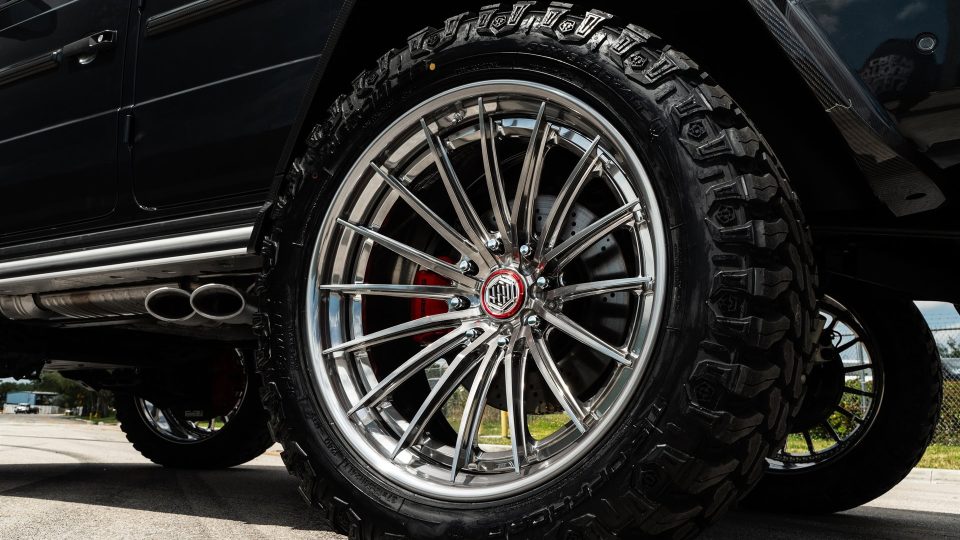 Mercedes Benz AMG G63 4×4 Squared | Magnetite Black | 1886 XR-016 Wheels | Polished Clear