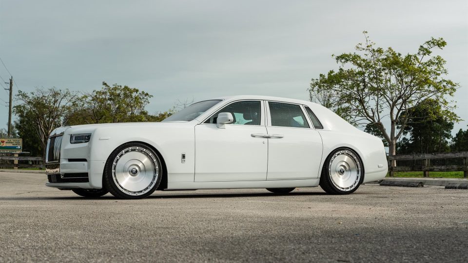 Rolls-Royce Phantom II | English White | Novitec SP3 Wheels | Brushed Clear