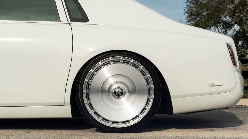 Rolls-Royce Phantom II | English White | Novitec SP3 Wheels | Brushed Clear
