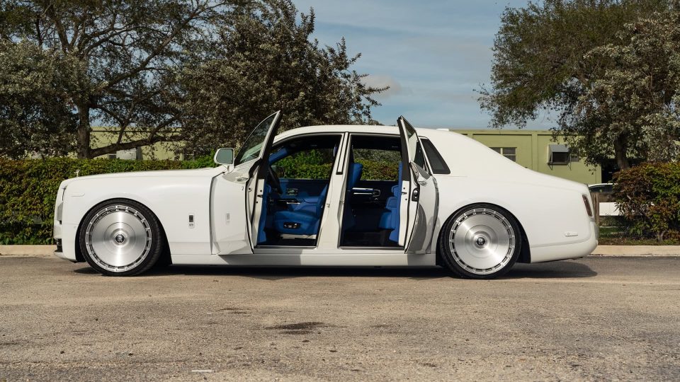 Rolls-Royce Phantom II | English White | Novitec SP3 Wheels | Brushed Clear