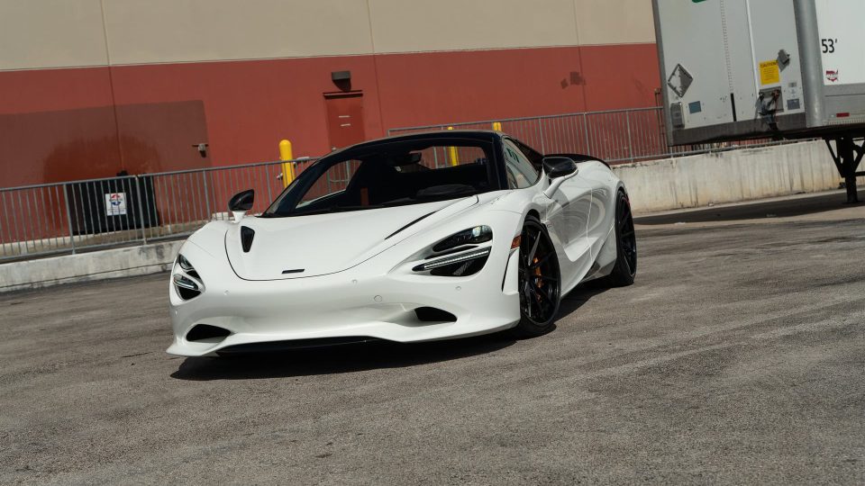 McLaren 750s – AN38 SeriesTHREE