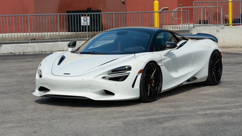 McLaren 750s – AN38 SeriesTHREE