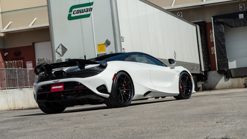 McLaren 750s – AN38 SeriesTHREE