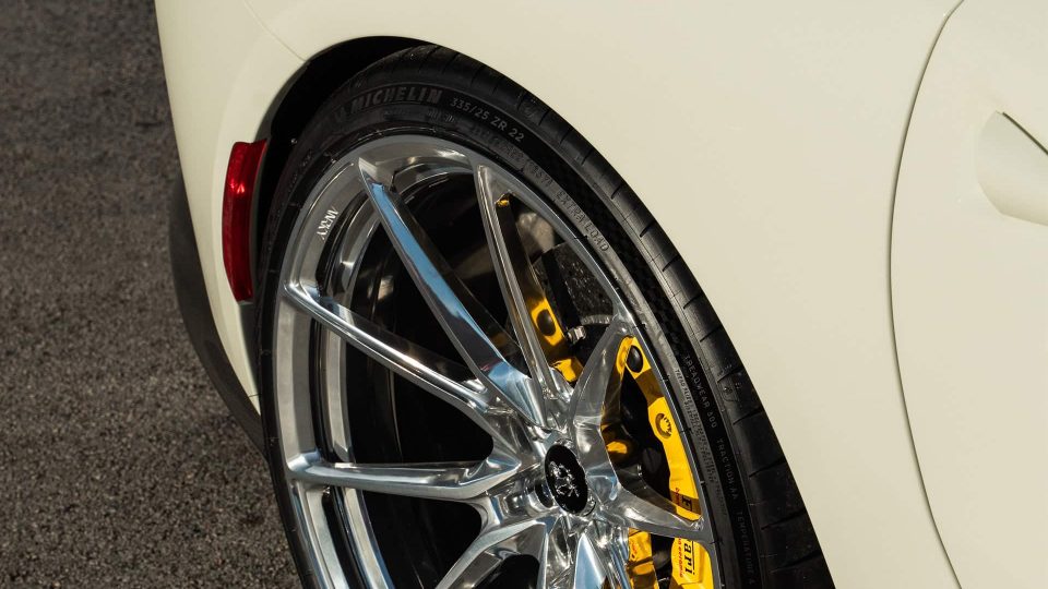 Ferrari 812 Superfast – AN12 SeriesONE