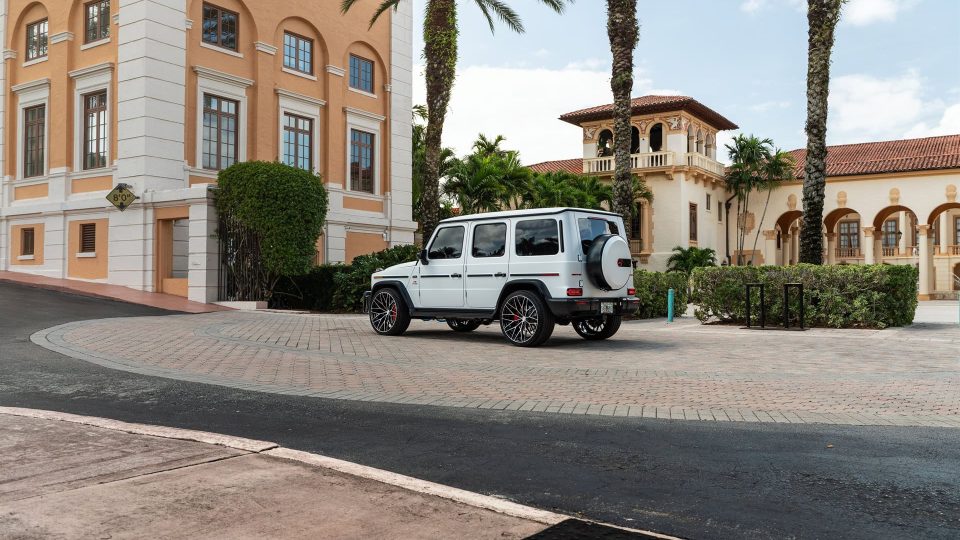 Mercedes Benz AMG G63 | Polar White | on ANRKY AN20 | Two Tone: Brushed Face + Gloss Black Window
