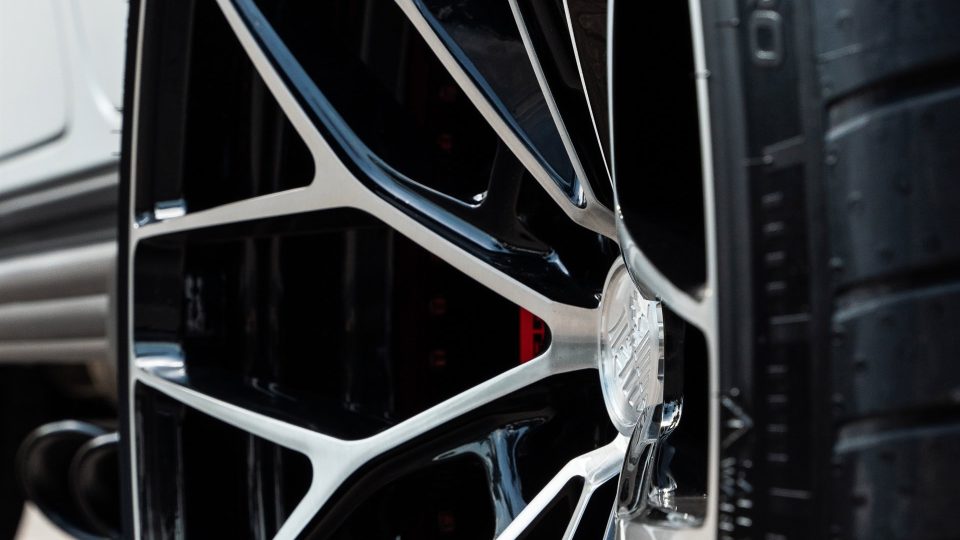 Mercedes Benz AMG G63 | Polar White | on ANRKY AN20 | Two Tone: Brushed Face + Gloss Black Window