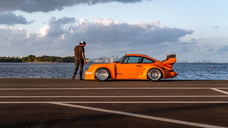 Sunburst USA 964 Porsche 911 – RETROSeries Classic – RS7+Aerosport