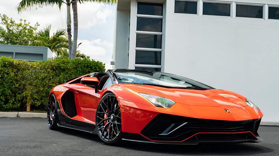 Lamborghini Aventador Ultimae Roadster – AN20+AEROSport