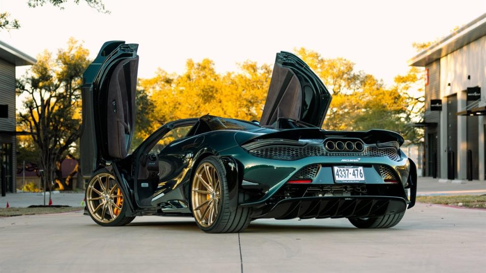 Mclaren 765 LT Spider | on HRE P104SC | Brushed Champagne