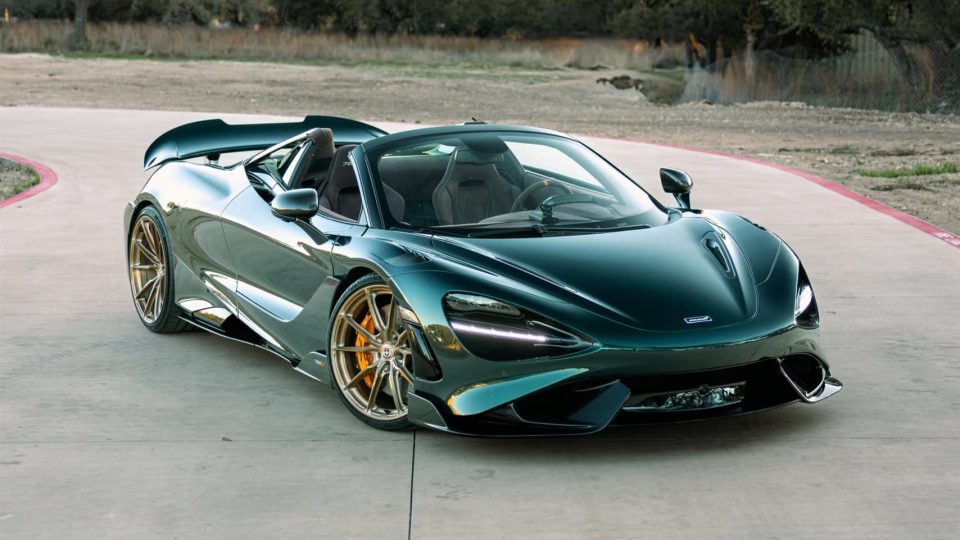 Mclaren 765 LT Spider | on HRE P104SC | Brushed Champagne