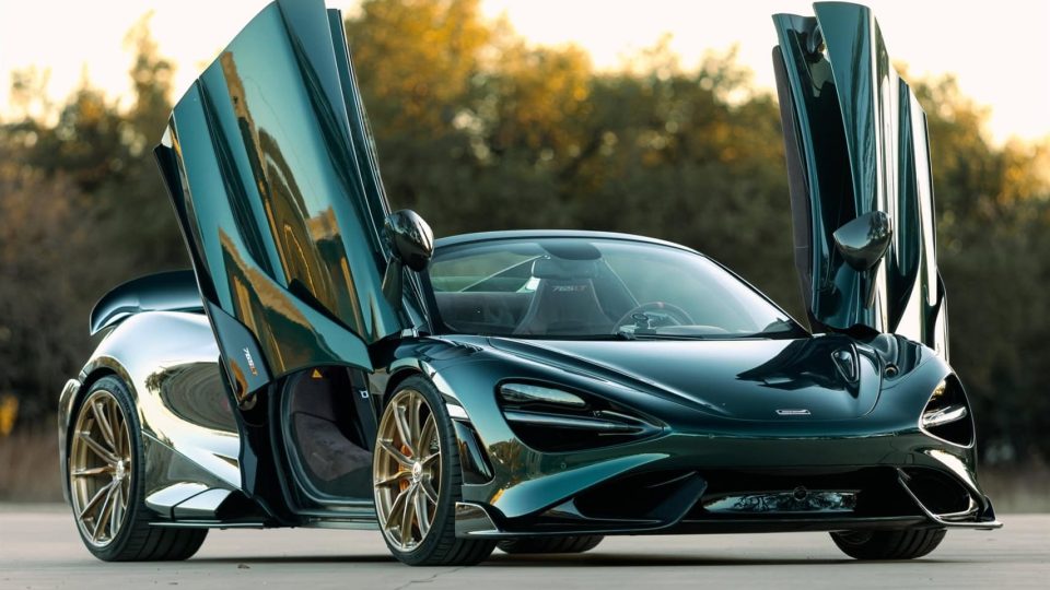 Mclaren 765 LT Spider | on HRE P104SC | Brushed Champagne