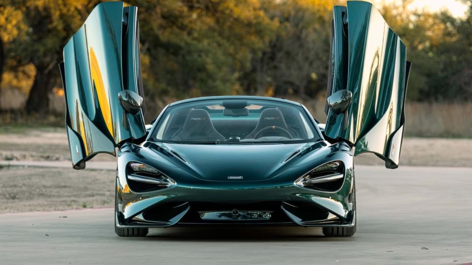 Mclaren 765 LT Spider | on HRE P104SC | Brushed Champagne