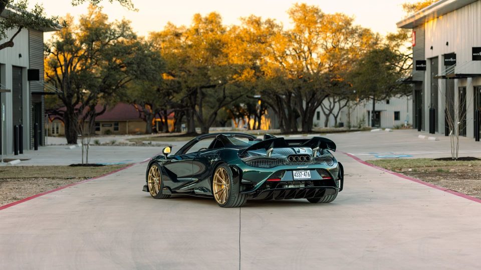 Mclaren 765 LT Spider | on HRE P104SC | Brushed Champagne