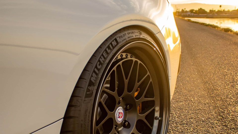 MERCEDES-BENZ W205 C63S COUPE ON HRE CLASSIC 300