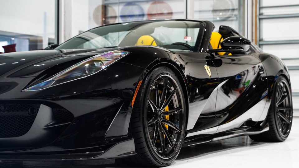 Ferrari 812 GTS on 1886 Wheels G010
