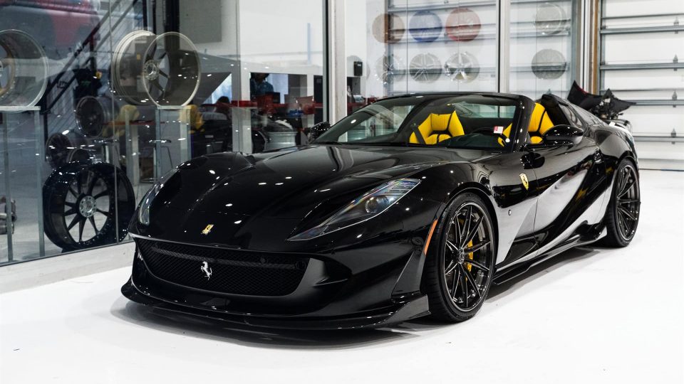 Ferrari 812 GTS on 1886 Wheels G010