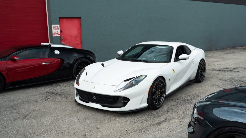 Ferrari 812 GTS on Ferrari 812 GTS | Bianco Avus | on 1886 G-010 | Polished Smoke