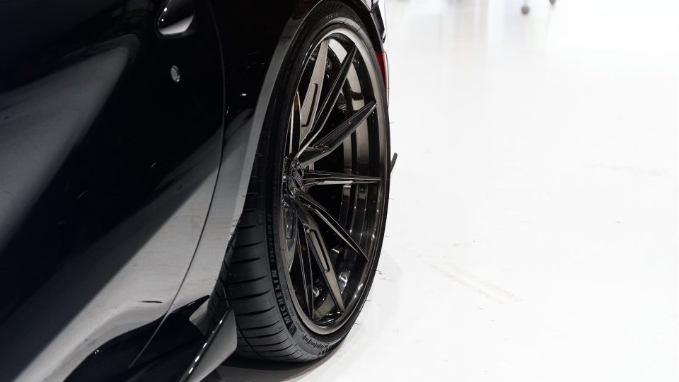 Ferrari 812 GTS on 1886 Wheels G010