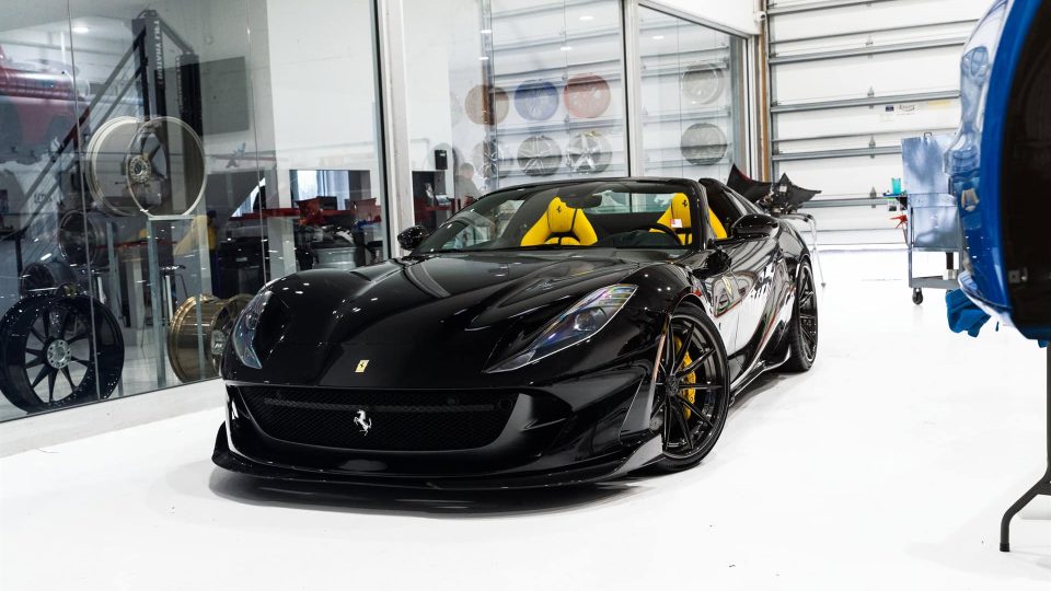 Ferrari 812 GTS on 1886 Wheels G010
