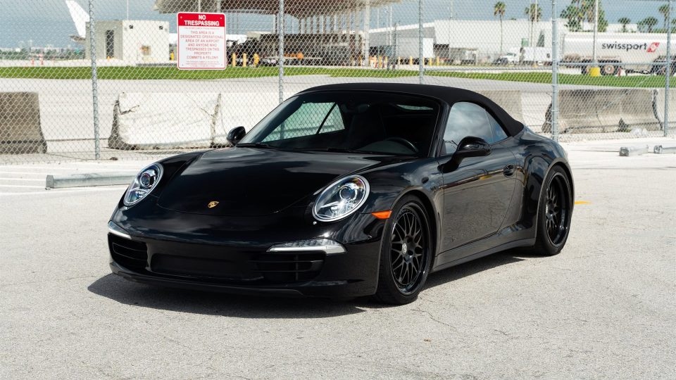 Porsche 991 Carera S Cabriolet | Black | on HRE 540 | Satin Black