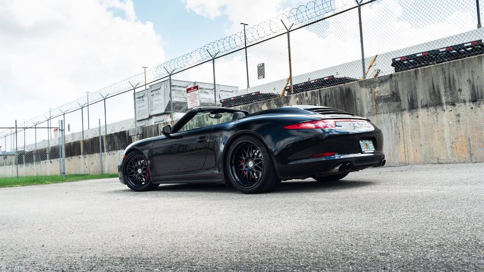 Porsche 991 Carera S Cabriolet | Black | on HRE 540 | Satin Black