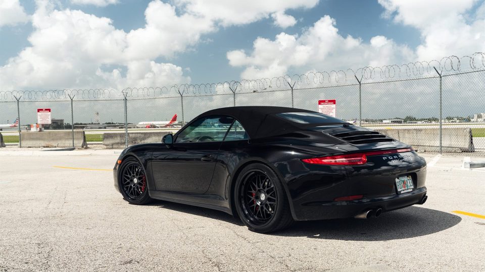 Porsche 991 Carera S Cabriolet | Black | on HRE 540 | Satin Black