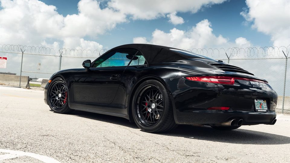 Porsche 991 Carera S Cabriolet | Black | on HRE 540 | Satin Black