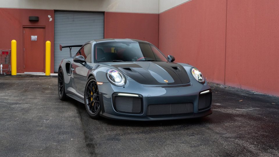 Porsche 991 GT2RS on