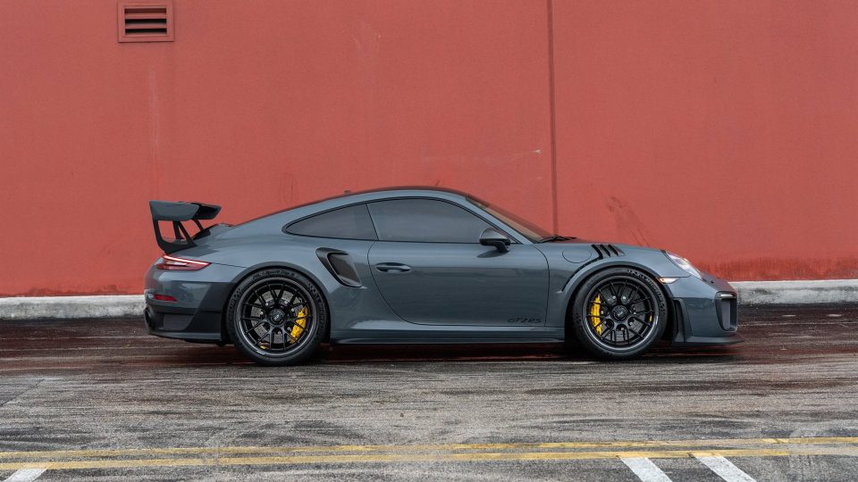Porsche 991 GT2RS on