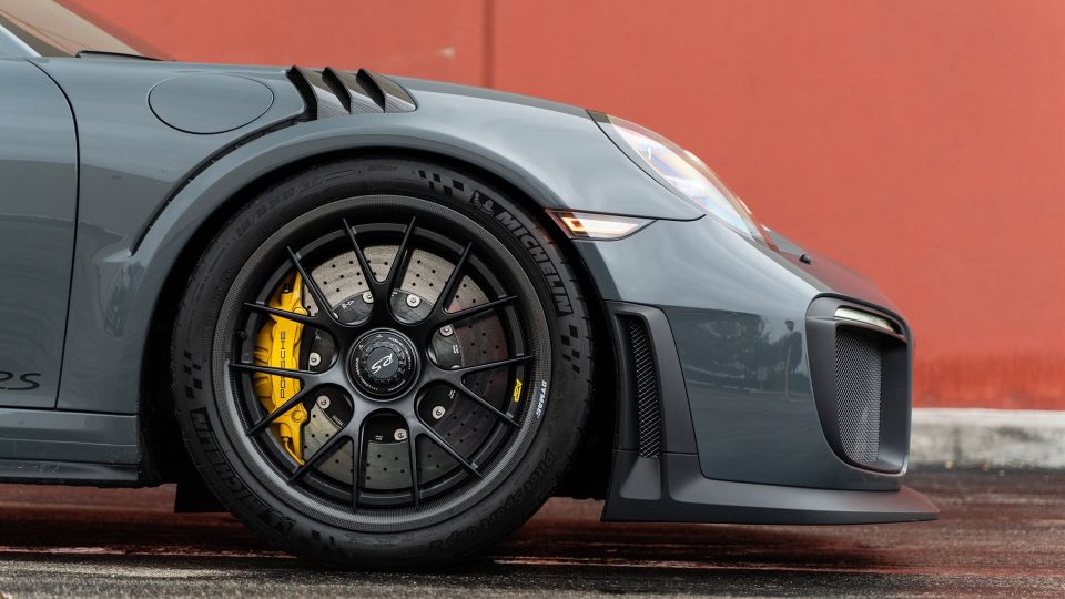 Porsche 991 GT2RS on