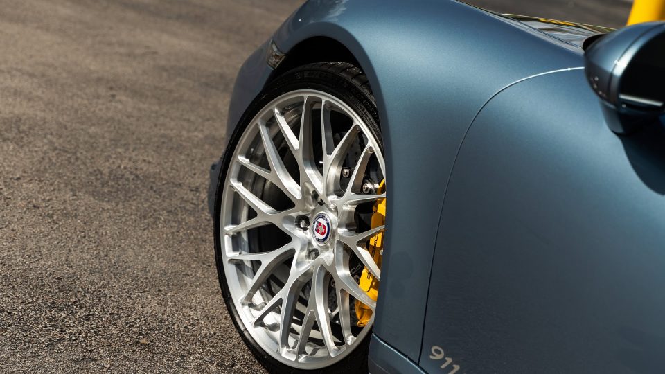 Porsche 991 Turbo S | Ice Blue Metallic | on HRE 520M | Brushed Clear
