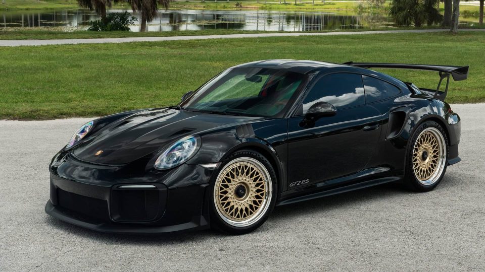 Porsche 991 GT2 RS | Black | On HRE 501 FMR | Frozen Polished Gold