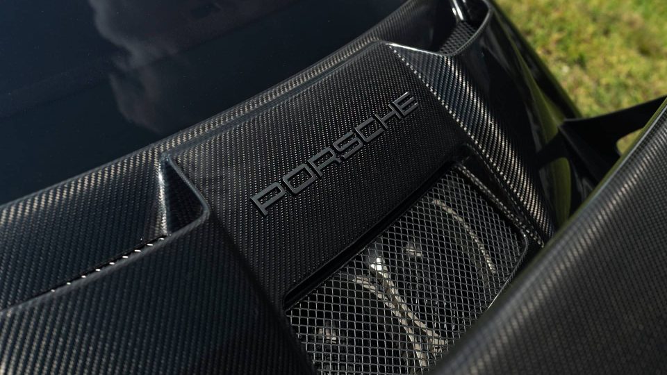 Porsche 991 GT2 RS | Black | On HRE 501 FMR | Frozen Polished Gold