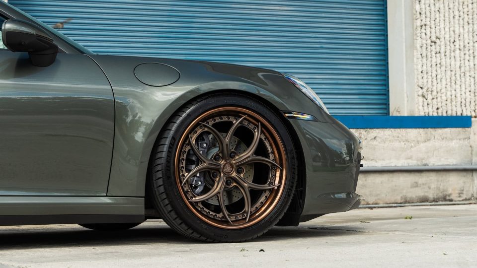 Porsche 992 Convertible X|Series 3 piece