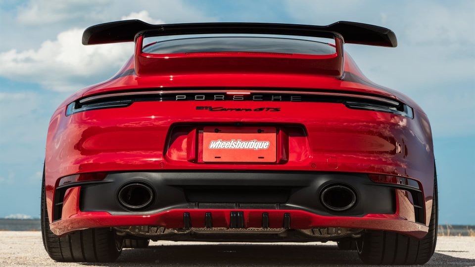 Porsche 992 GTS | Carmine Red | on 1886 Wheels S010| Brushed Champagne