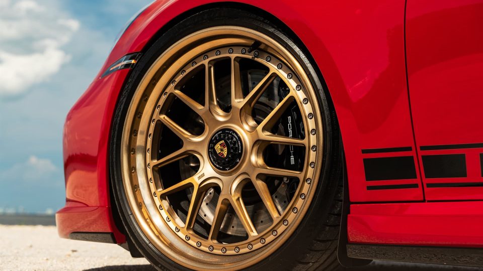 Porsche 992 GTS | Carmine Red | on 1886 Wheels S010| Brushed Champagne