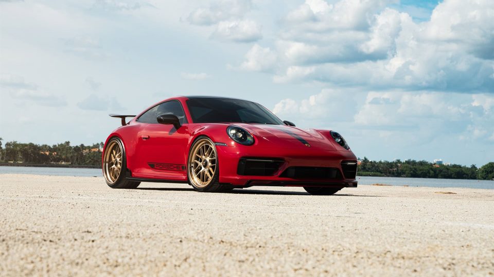 Porsche 992 GTS | Carmine Red | on 1886 Wheels S010| Brushed Champagne
