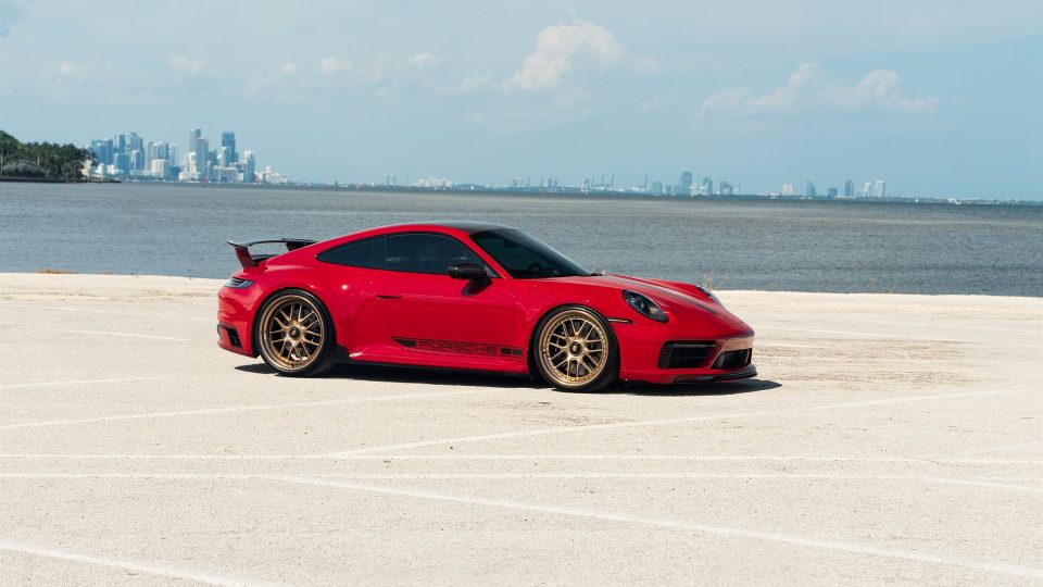 Porsche 992 GTS | Carmine Red | on 1886 Wheels S010| Brushed Champagne