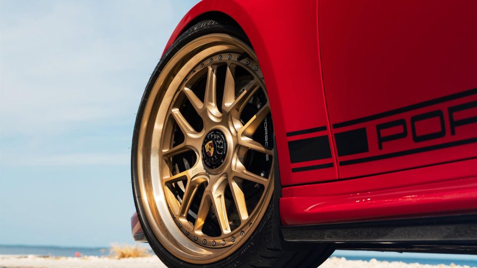 Porsche 992 GTS | Carmine Red | on 1886 Wheels S010| Brushed Champagne