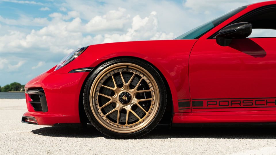Porsche 992 GTS | Carmine Red | on 1886 Wheels S010| Brushed Champagne