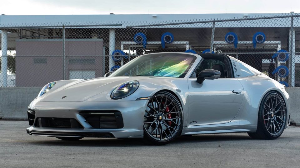 Porsche 992 Targa on ANRKY AN10 Wheels